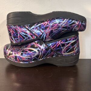 Dansko Women's XP 2.0 Ribbon Patent Clog Professional Rocker Bottom Size 40